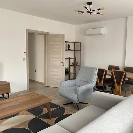 Cozy Apartment With Central Location Near Marmaris Public Beach 아파트 *