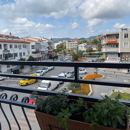 Cozy Apartment With Central Location Near Marmaris Public Beach 아파트 말마리스