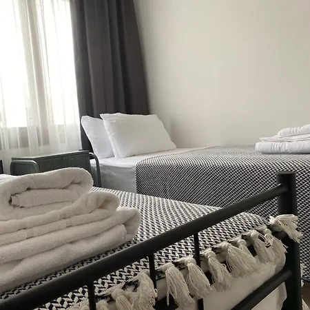 Апартаменты Cozy Apartment With Central Location Near Marmaris Public Beach